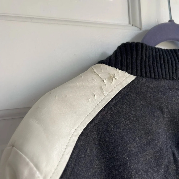 Vintage Varsity bomber jacket wool black and white streetwear timeless academia - Picture 6 of 9